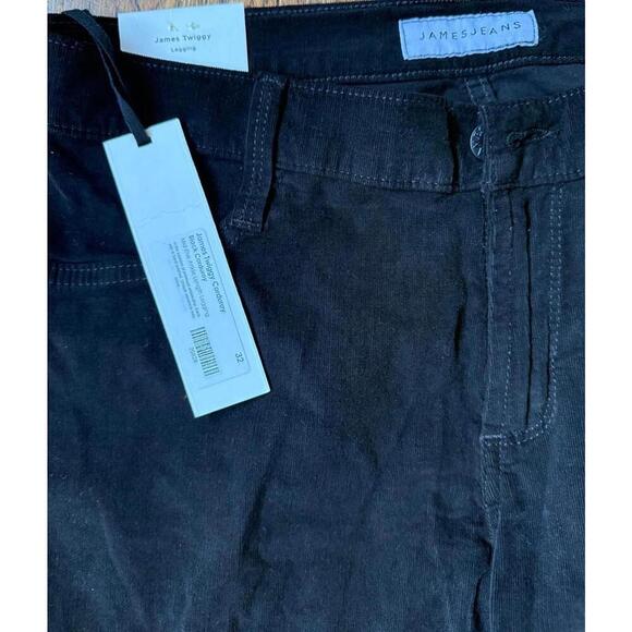 New James Jeans Twiggy Legging in Black Corduroy, size 31 - Picture 3 of 4